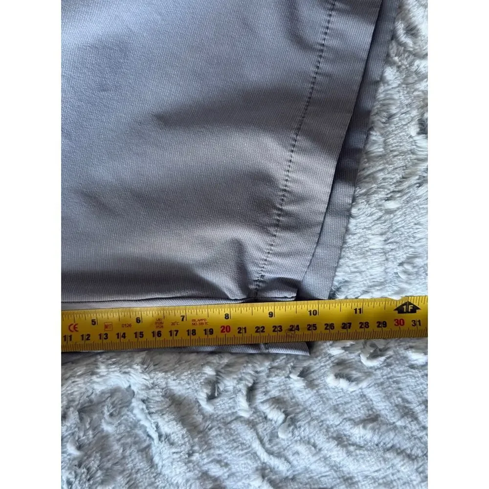 Banana Republic Shorts Size 38 Light Gray Chino Stretch Preppy Business Casual